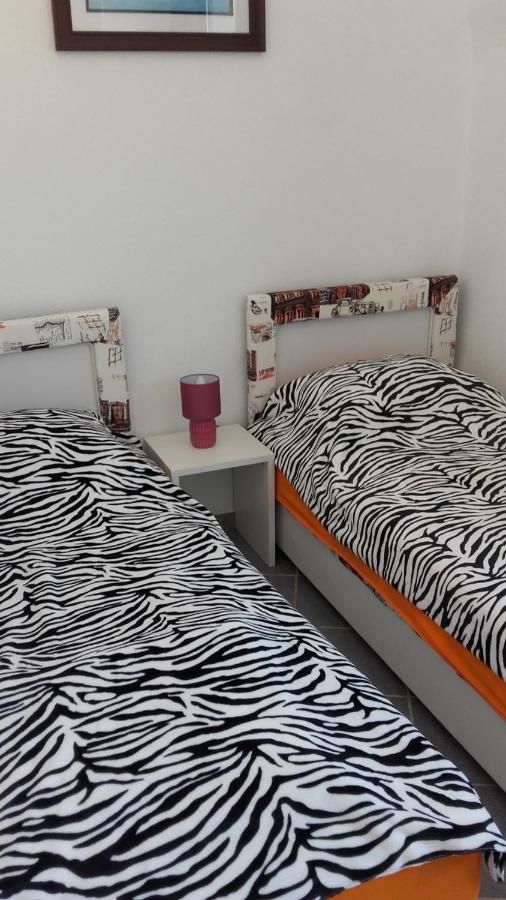 Апартаменты Apartments Petrovic Кримовица