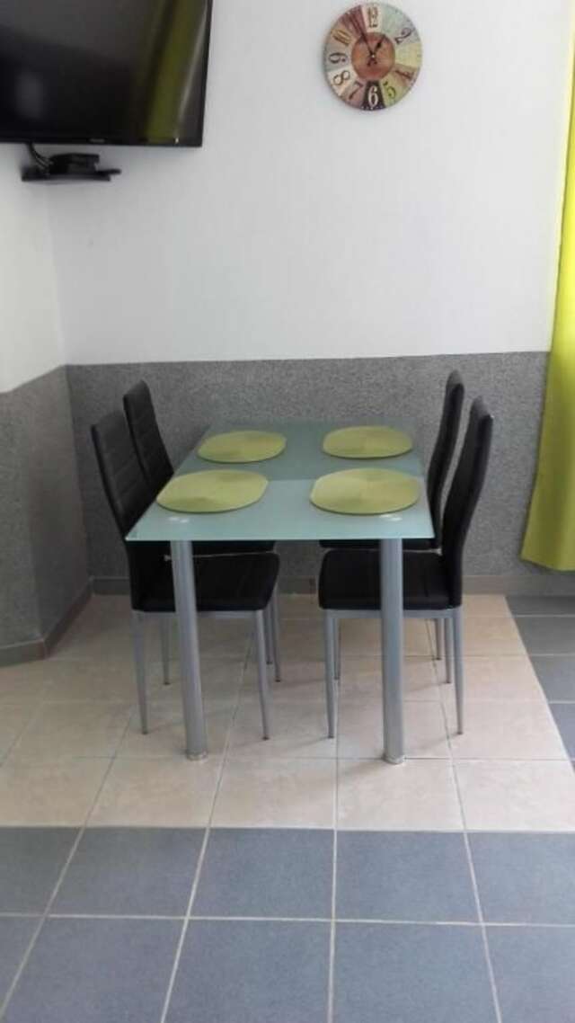 Апартаменты Apartments Petrovic Кримовица-24