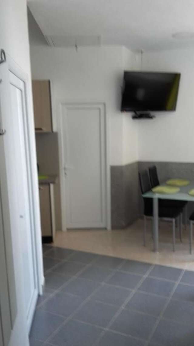Апартаменты Apartments Petrovic Кримовица-27